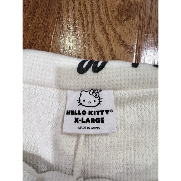 Grayson Threads Juniors Hello Kitty Cozy Waffle Knit Foldover Waist Pants XL NEW - Picture 5 of 7